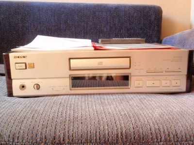 1CDPX707.jpg