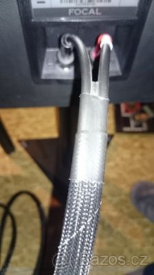 44281635 (3).jpg