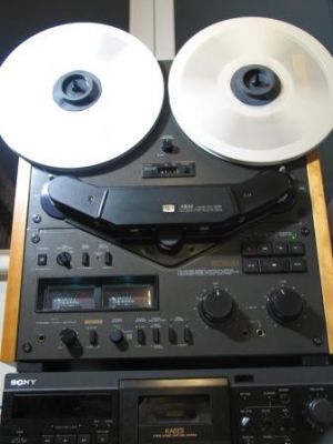 Akai 005.jpg