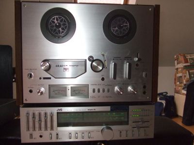 AKAI GX4000D,JVC R-S33L.jpg