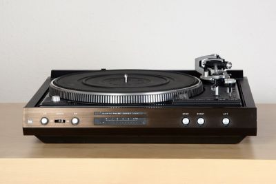 dual-phono_gross01.jpg