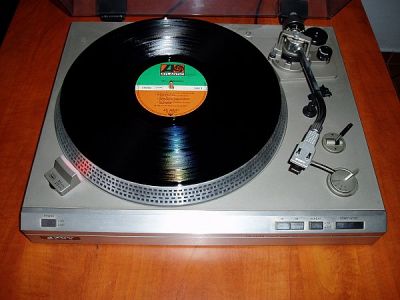 gramo Sony 008.jpg
