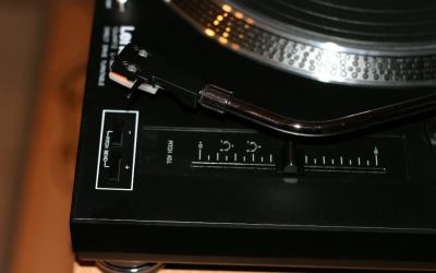 Lenco L 3807 b.JPG