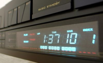 marantz_cd-84_small_6.jpg