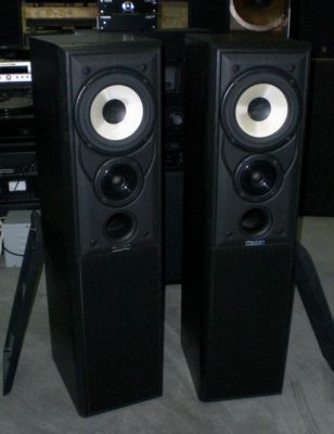 Mission_702E_speakers.jpg