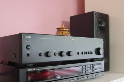 NAD 304.jpg