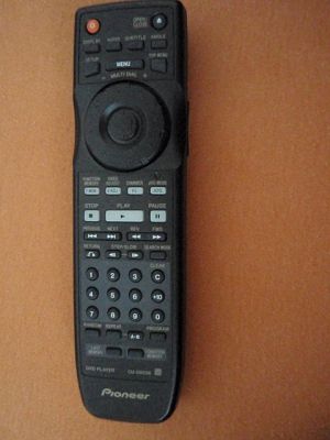 Pioneer DV-737 004.jpg