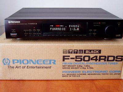 Pioneer F-504 RDS 002.jpg