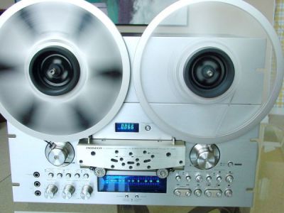 Pioneer RT 909.jpg
