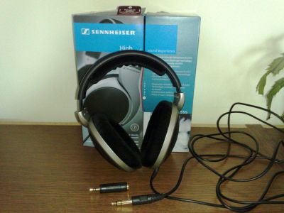 Sennheiser 555 I.jpg