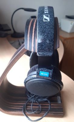 SennheiserHD600_03.jpg