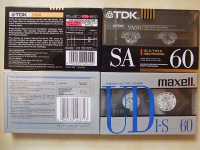 tdk sa,maxell ud-s1.jpg