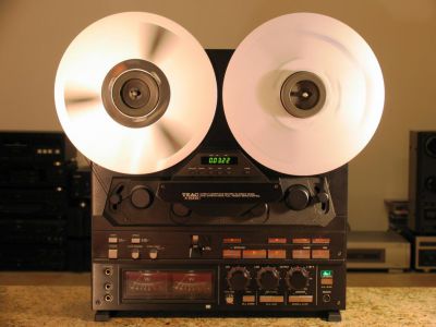 Teac X-2000 1.jpg