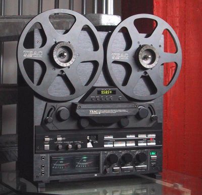 TEAC X  2000.jpg