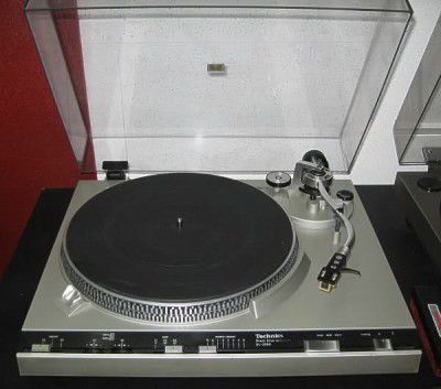 TechnicsSL-3300.jpg