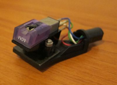Toshiba SR-D33-cropped.jpg