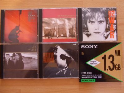 U2.jpg