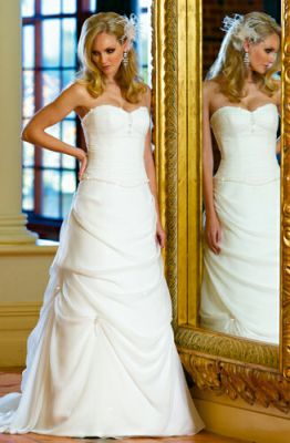 WeddingDress-WD4000-large1.jpg
